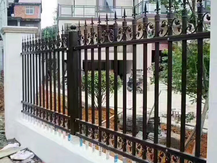 别墅铝艺护栏设计